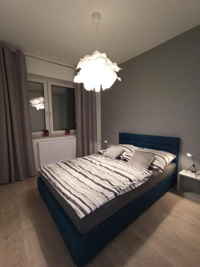 Apartament Wrzesnia II Apartment Bagian luar foto