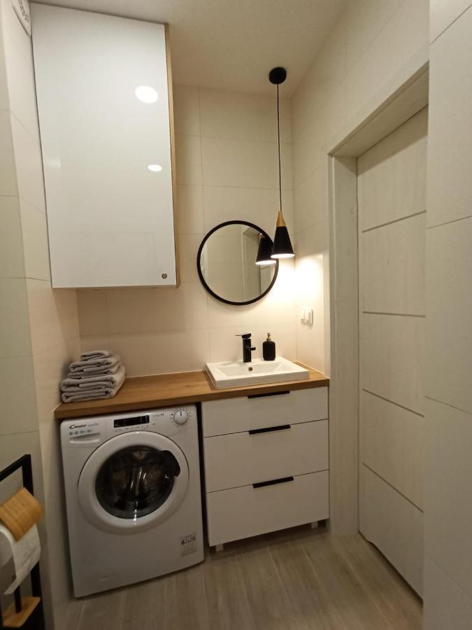 Apartament Wrzesnia II Apartment Bagian luar foto